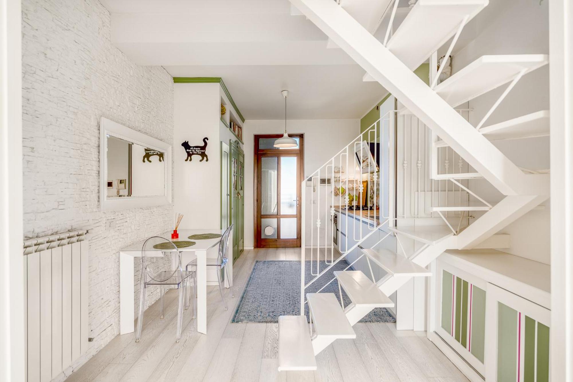 Апартаменти Bright Loft - Free Private Parking Мілан Екстер'єр фото